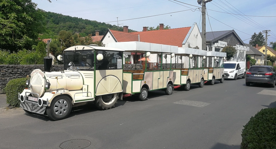 Badacsonyi kisvonatos körtúra